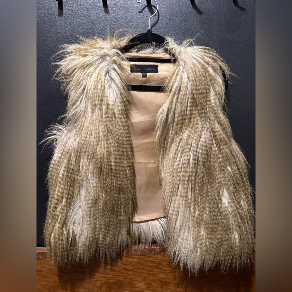 Steve Madden Women's Faux Fur Jacket - Brown and Cream